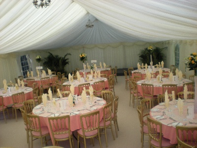 Marque decor for golden wedding