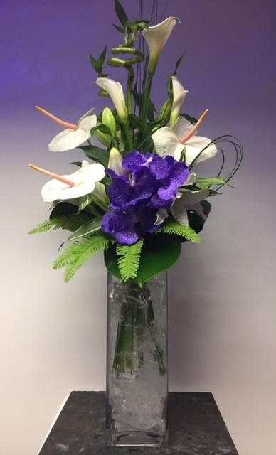 Reception Flower Arranhgements – buy online or call 0161 861 0524
